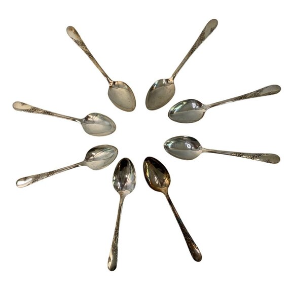 Bridal Wreath Vintage 50s Oneida Silver Plate Floral Pattern Teaspoons Set Of 8 - Picture 2 of 6